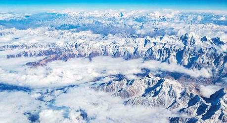 Hindu Kush Himalaya could lose 75% of glacier ice, over a billion people at risk