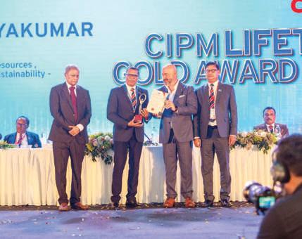 CIPM presents prestigious Lifetime Gold Award at National HR Conference 2025