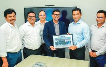 Dr. Nalinda Jayatissa visits LAUGFS Life Sciences' State-of-the-Art (LVP) pharmaceutical facility