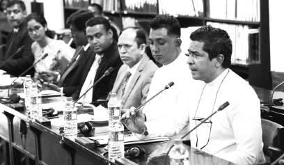 Delay in energy sector reforms: WB warns SL, calls for pruning of public service
