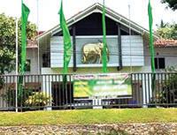 Ex-SEC Director arrested for misusing state resources to repair Sirikotha