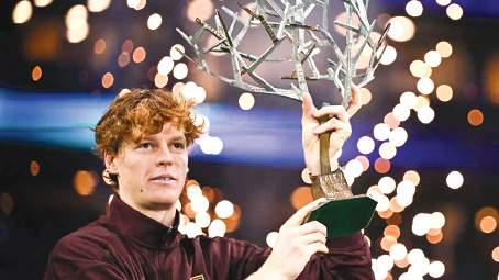 Sinner triumphs in Paris to regain top ranking