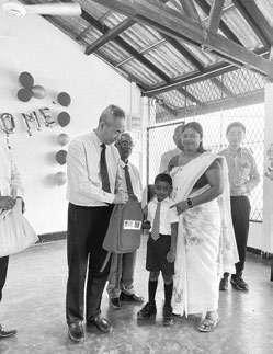 Amity Foundation grants 53 scholarships