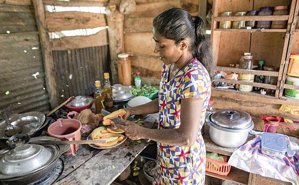 Food prices drive October inflation uptick, posing dilemma for policymakers