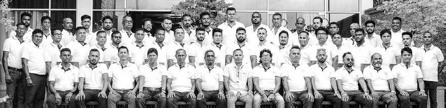 Ceylinco Life hosts nearly 1,000 ‘Family Savari’ winners to a day at Pearl Bay