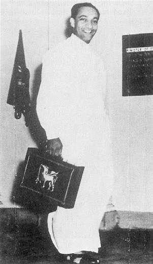 THE POST-WAR PERIOD AND INDEPENDENCE