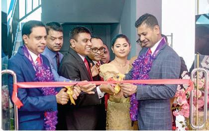 AIA Insurance Ampara Area Development Office No. 3 moves to a new location