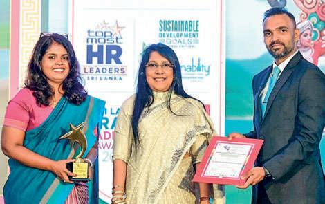 Sri Lanka Insurance Life Recognised for Excellence in CSR at Sri Lanka Leadership Awards 2025