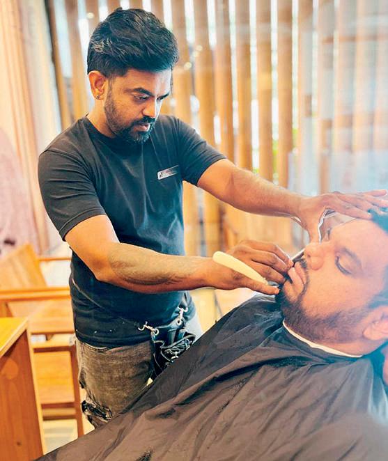 Hairstyle maestro: Niroshan at Ramani Fernando salon at Mount Lavinia