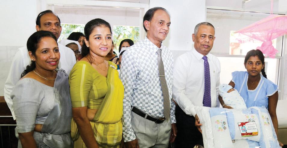 People's Bank celebrates 77 Years of Independence by offering gifts to Newborns