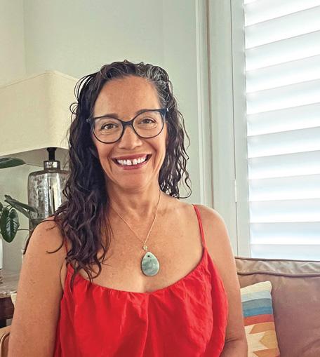 "Peppermint tea cured my bloat!"