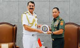 INDIAN NAVY CHIEF MEETS INDONESIAN ARMED FORCES COMMANDER TO BOOST NAVAL TIES