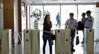 India's Jan business growth at 14-month low on weaker services demand