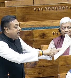 Kharge's 'Thokenge' Jibe Stirs Row