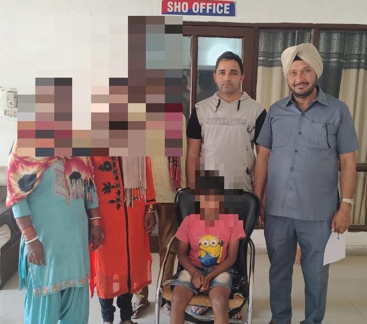 Under 'Operation Muskaan,' Panchkula police reunite lost child with family