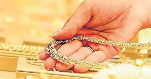 Rising gold prices to cut organised retailers' volumes by 10%: Crisil