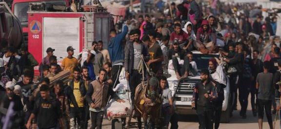 Three Israeli soldiers killed in Gaza in deadliest attack since March truce