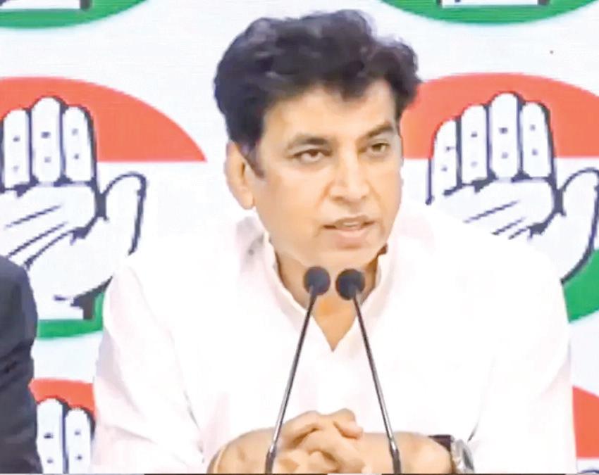 100 DAYS, ZERO ACTION: DELHI CONG SLAMS BJP GOVT OVER HANGING WIRE MENACE