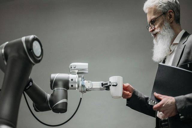 India's AI market is likely to triple and reach USD 17 billion by 2027: Report