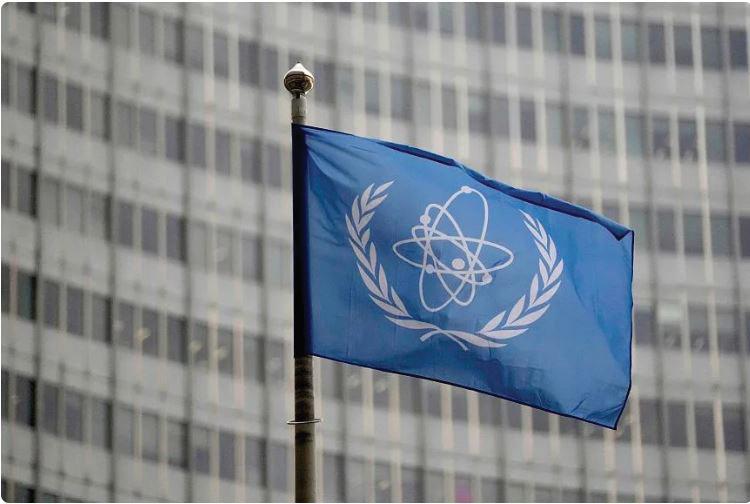 UN Nuclear Watchdog Says Iran in Breach of Obligations, Iran Hits Back