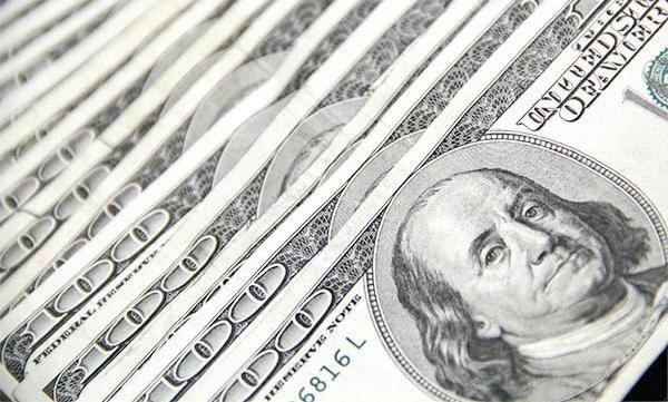 Dollar Fall Not Driven By Changing Rates