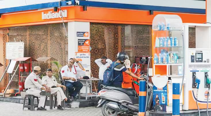 80 Overage Vehicles Impounded on Day One of Fuel Ban