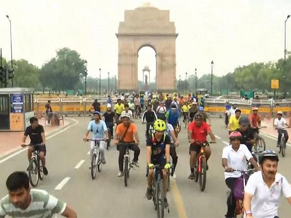 30th 'Fit India Sundays on Cycle' held with RWA support