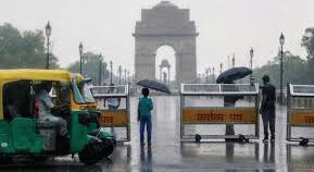 Rain lashes Delhi, IMD predicts more showers