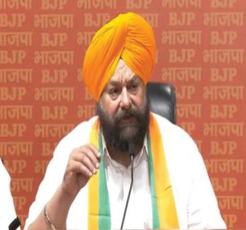 BJP MLA Urges Ban on Meat, Liquor Shops Along Kanwar Yatra Routes