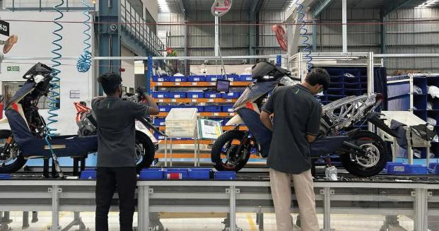 DPIIT Ties Up With Ather Energy To Boost EV Manufacturing
