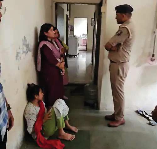 Man poisons two children, hangs himself over wife's affair