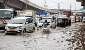 Mumbai Gets 300mm Rain; Red Alert Issued: CM