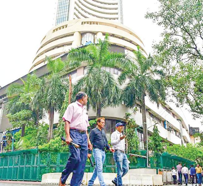 Markets Extend Gains; Sensex Jumps 355 Points