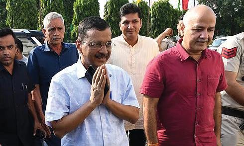 Prima facie not maintainable, Delhi HC remarks on Kejriwal, Sisodia' plea