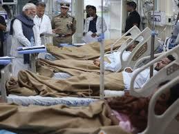 PM Modi visits Delhi blast victims, vows justice