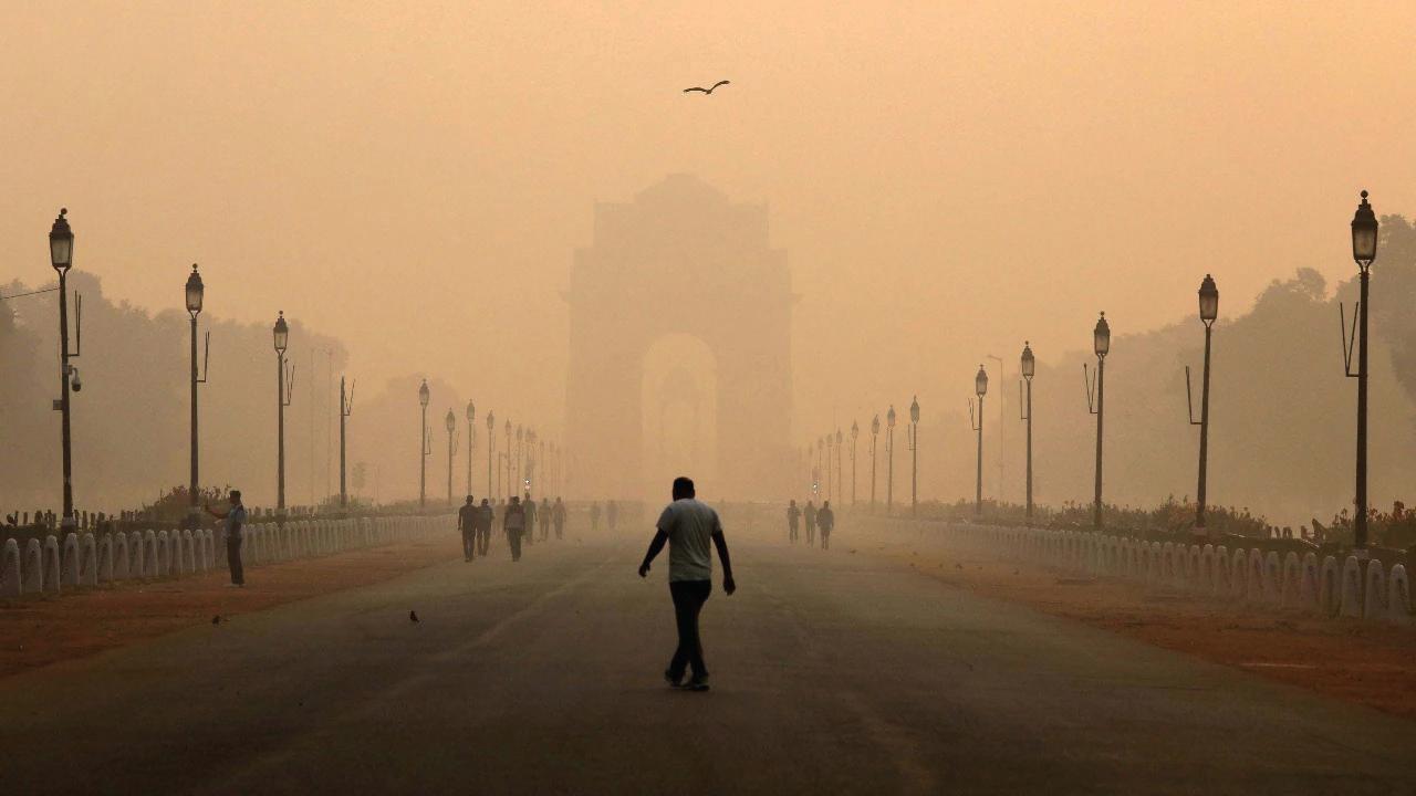 Public health emergency in Delhi due to rising air pollution: AIIMS