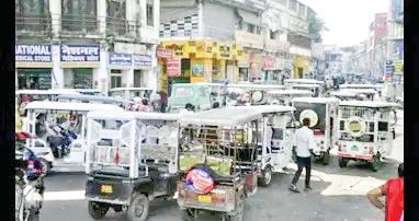 HC scraps Lucknow e-rickshaw residency rule
