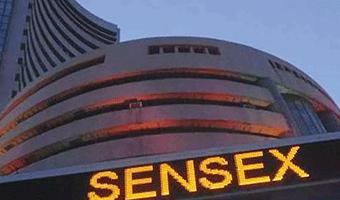 Sensex rises 400 points after three-day fall