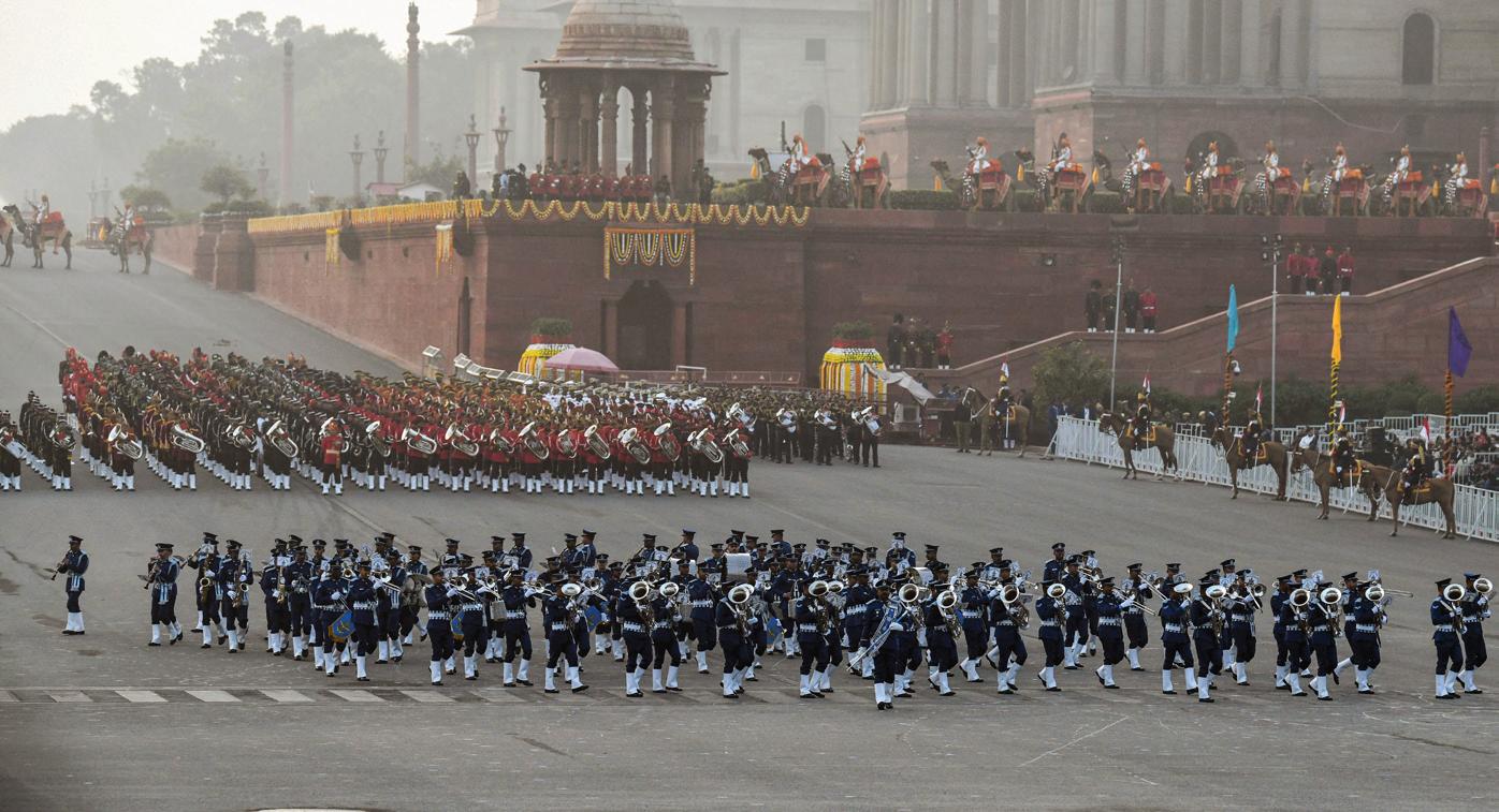 PRESIDENT PRESIDES OVER BEATING RETREAT CEREMONY AS 77TH R-DAY CELEBRATIONS END