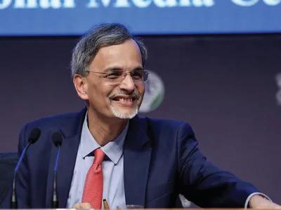 'Boosting manufacturing key to rupee strength, lower cost of capital'