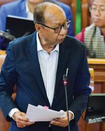 CM Yumnam Khemchand Singh holds first meeting with Kuki-Zo Council since 2023 ethnic violence in Manipur