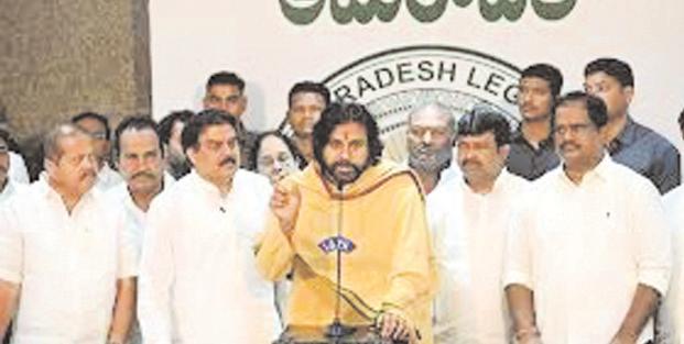 ఈ ఐదేళ్లలో వైసీపీకి ప్రతిపక్ష హోదా రాదు