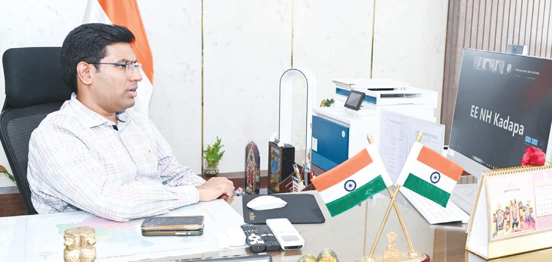 రైల్వే, జాతీయ రహదారుల భూ సేకరణ నిర్మాణ పనులు త్వరితగతిన పూర్తి చేయాలి