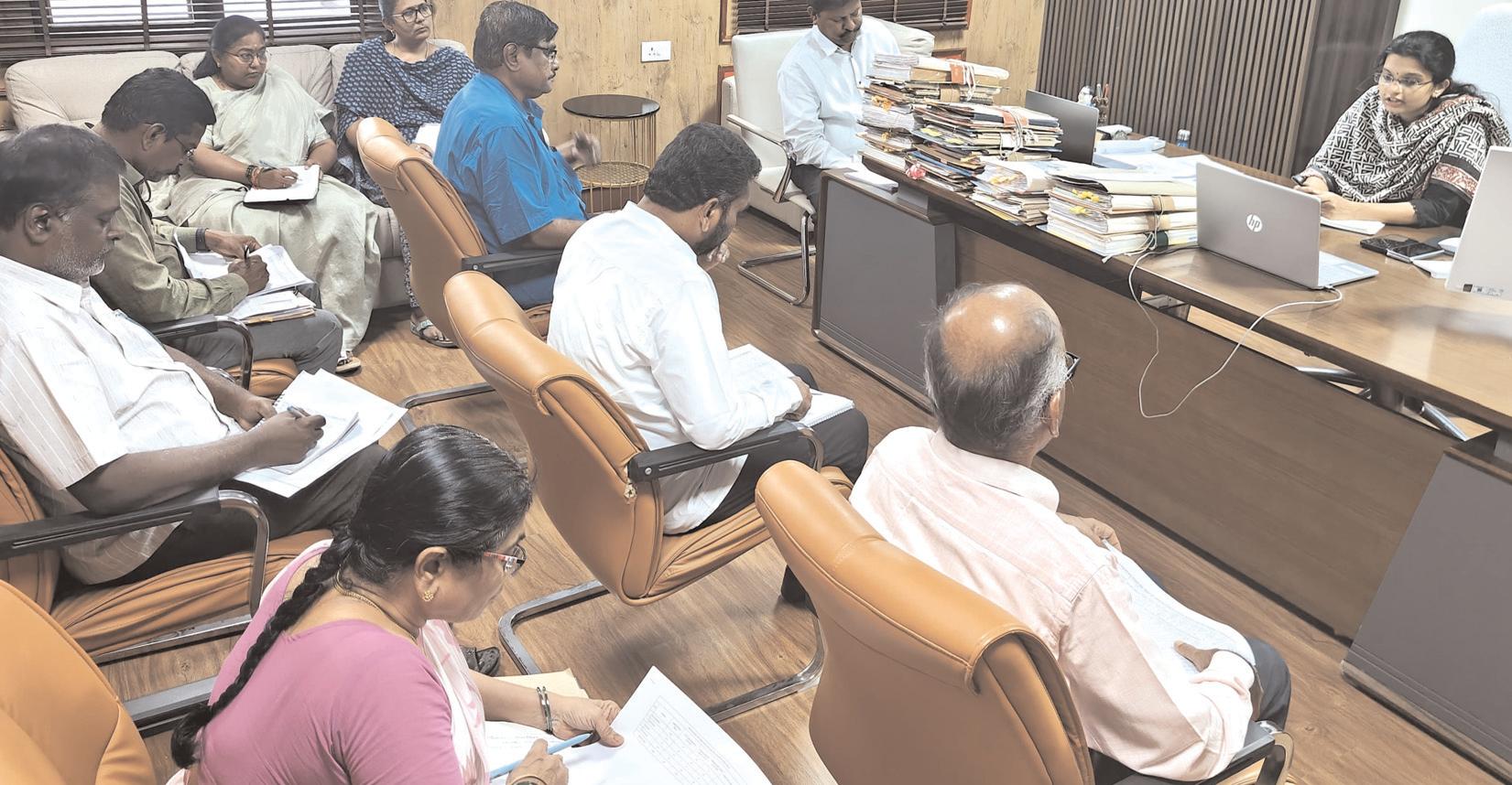వెబ్ ల్యాండింగ్ ప్రక్రియను ఆర్డీవోలు స్వయంగా పర్యవేక్షించాలి