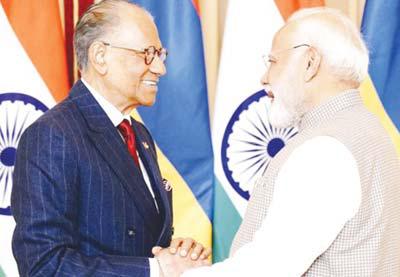 మారిషన్ ప్రధానితో మోడీ భేటీ