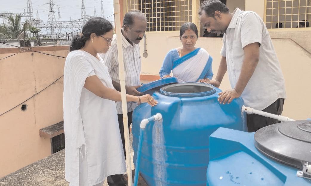జ్వరాలపై అశ్రద్ధ వద్దు -సబ్ యూనిట్ ఆఫీసర్ వెంకటయ్య