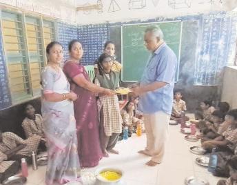 మధ్యాహ్న భోజన పథకంలో నాణ్యత తప్పనిసరి