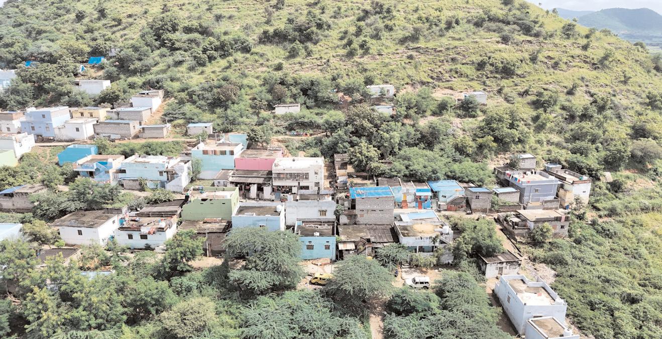 జిల్లాలో డ్రోన్లతో నిఘా