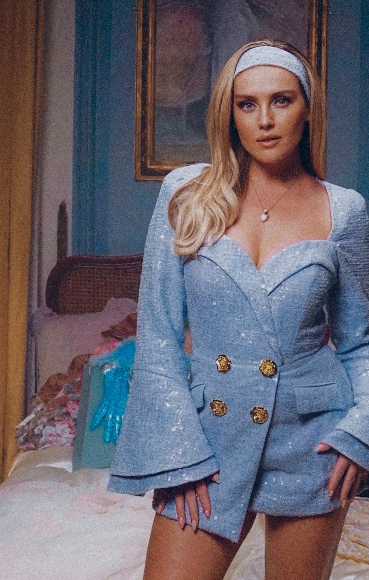 PERRIE 'I DIDN'T FEEL LIKE I WAS GOOD ENOUGH TO WRITE MY OWN MUSIC'