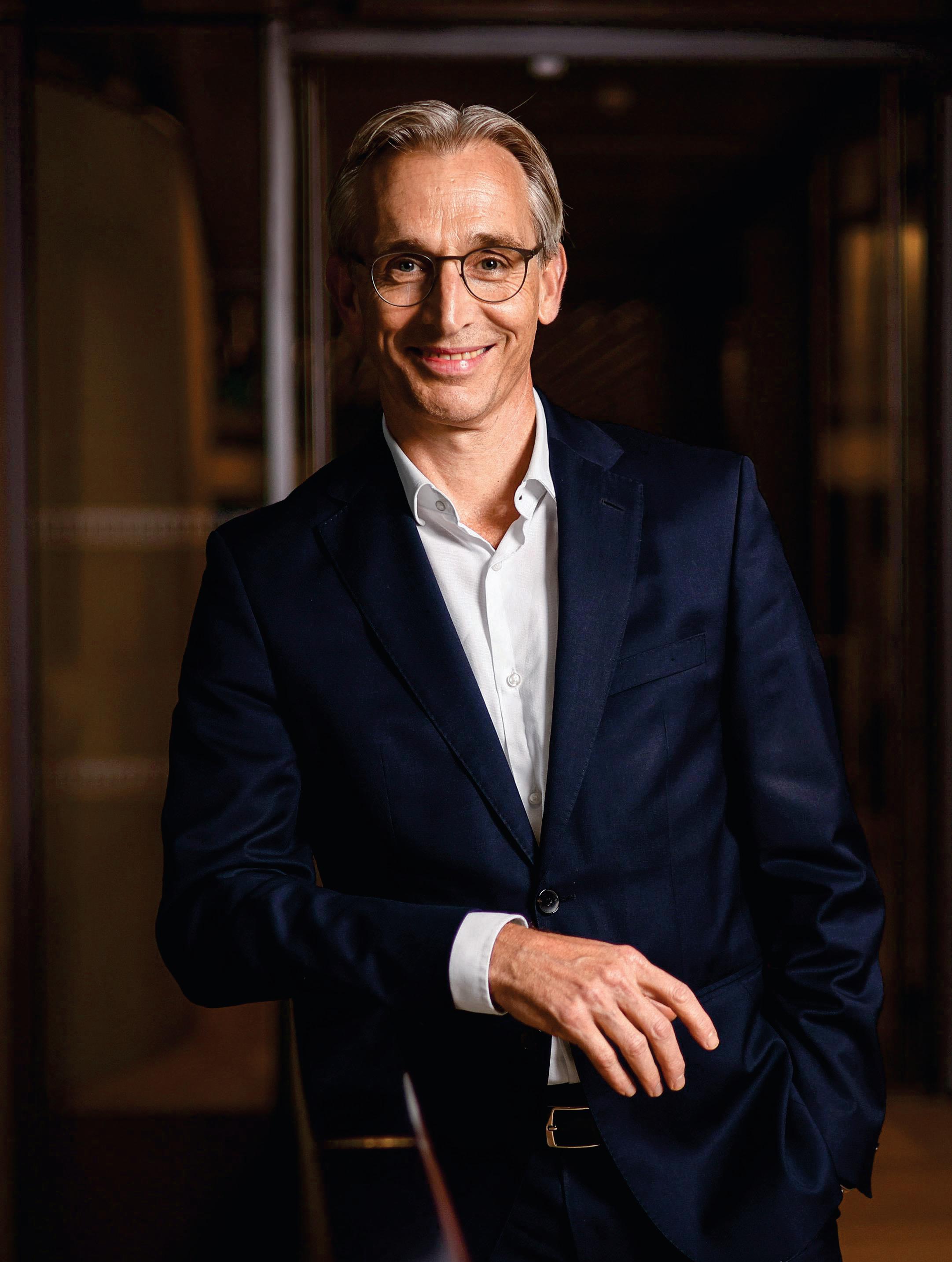 ROY JAKOBS